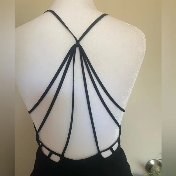 Chic Black Women's‎ Camisole with Lattice Neckline - Picture 5 of 7